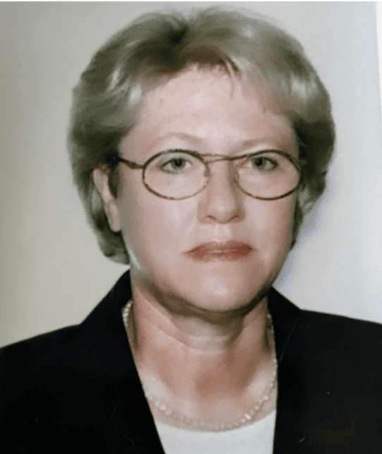 Frau Anne Witzens